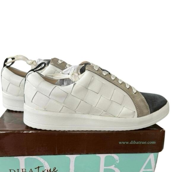 DIBA TRUE Yuli Ana Sneaker in White and Black Leather, Size 11, New in Box - Picture 14 of 16